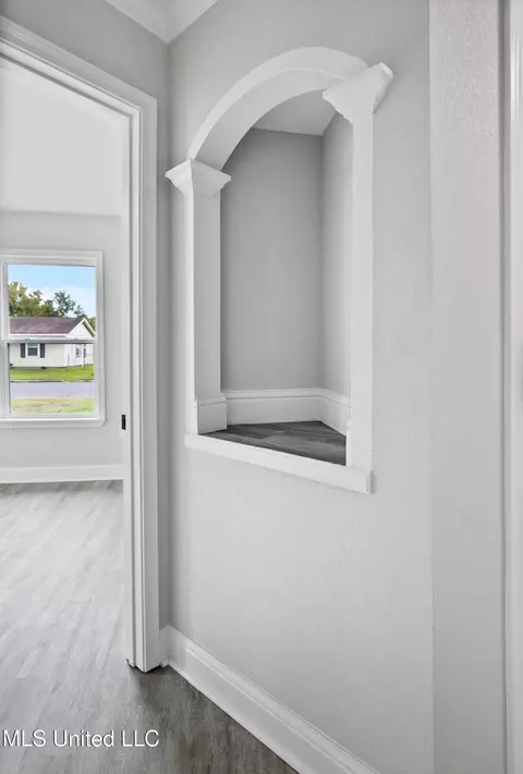 Entry Way - 4019 Katie St, Moss Point, MS 39563 photo 3 of 3