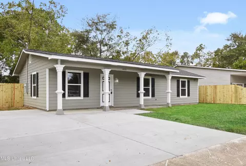 4019 Katie St, Moss Point, MS 39563