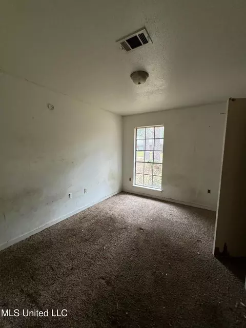 631 Tifton Dr, Jackson, MS 39212 photo 13