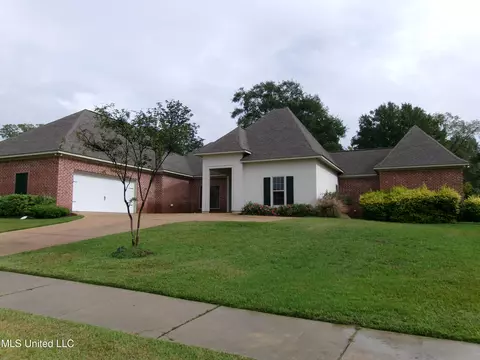 30 Ashburn Woods Ave, Natchez, MS 39120