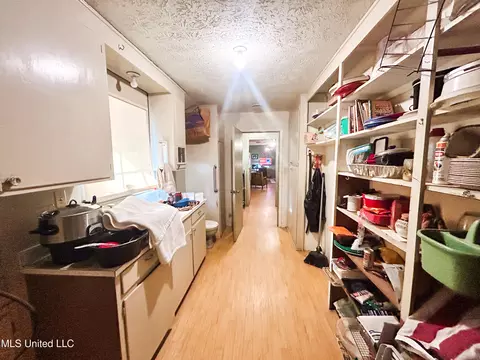 Entry Way - 1772 Cleary Rd, Florence, MS 39073 photo 5 of 5