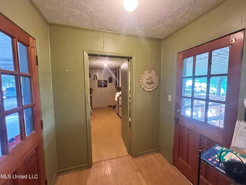 Entry Way - 1772 Cleary Rd, Florence, MS 39073 photo 4 of 5