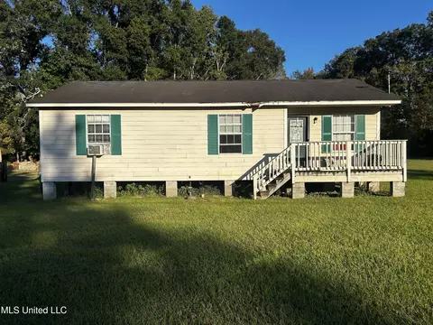 461 Church St, Fayette, MS 39069