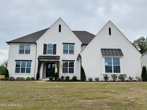9565 Mcelroy Farms Dr, Olive Branch, MS 38654