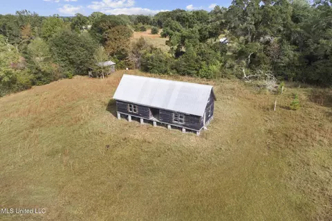 Na Waterwell Road, Lucedale, MS 39452