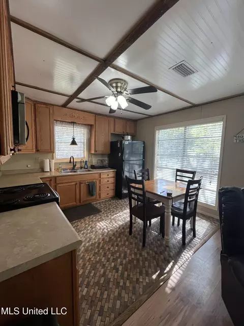 168 Beaver Dam Dr, Lucedale, MS 39452 photo 4