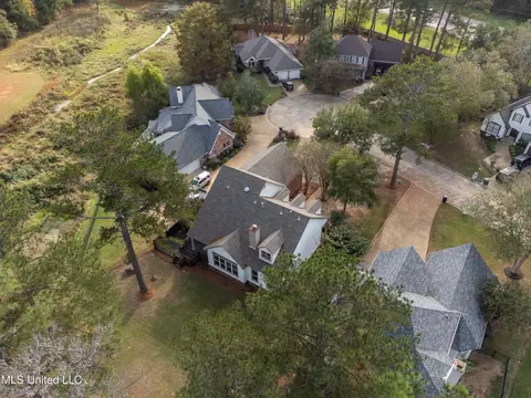 View/Area - 503 Bay Pointe Cv, Brandon, MS 39047 photo 5 of 8