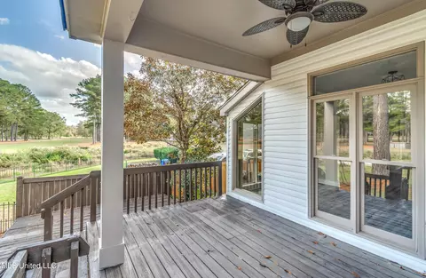 Exterior - 503 Bay Pointe Cv, Brandon, MS 39047 photo 13 of 15