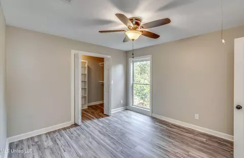 Bedroom - 503 Bay Pointe Cv, Brandon, MS 39047 photo 1 of 7