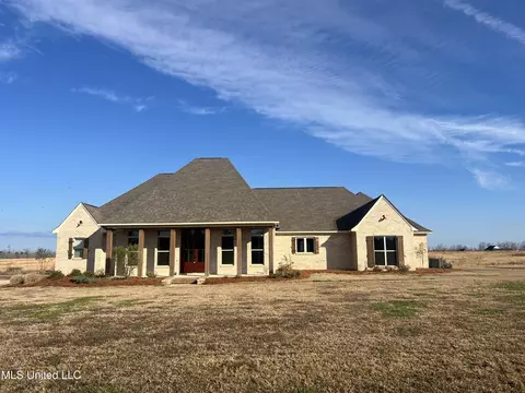 927 Mulberry Dr, Brandon, MS 39047
