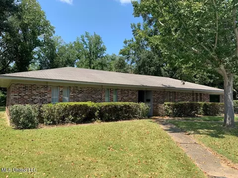 108 Florida Dr, Natchez, MS 39120