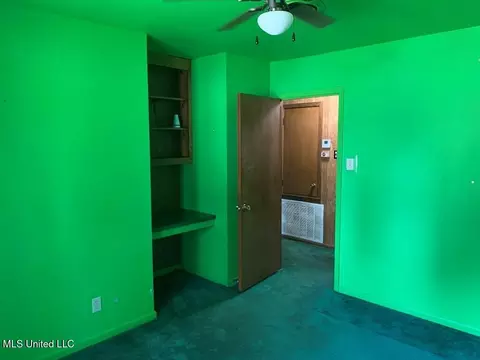 Bedroom - 108 Florida Dr, Natchez, MS 39120 photo 7 of 7