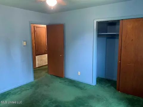 Bedroom - 108 Florida Dr, Natchez, MS 39120 photo 5 of 7