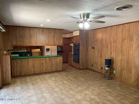 Other - 108 Florida Dr, Natchez, MS 39120 photo 4 of 8