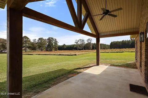 Exterior - 641 Barker Rd, Morton, MS 39117 photo 2 of 7