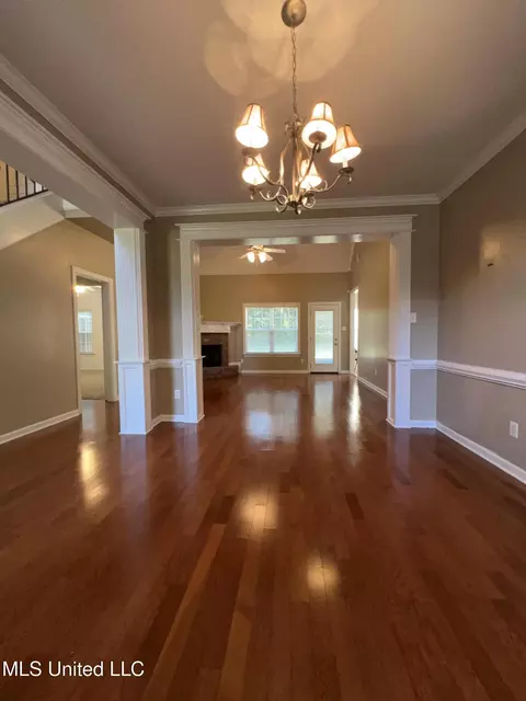 10010 Green Forest Dr, Hernando, MS 38632 photo 5