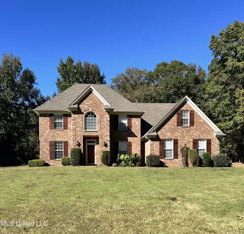 10010 Green Forest Dr, Hernando, MS 38632