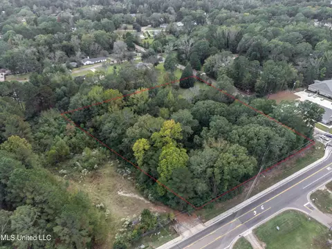 1 E Government St, Brandon, MS 39042 photo 3
