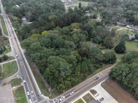 1 E Government St, Brandon, MS 39042 photo 13