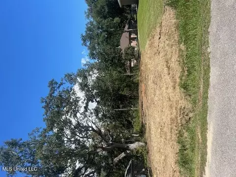 Spruce Street, Ocean Springs, MS 39564