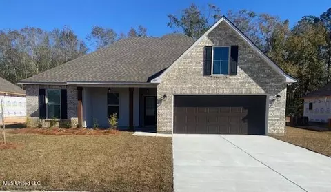 10141 Patrick Dr, Gulfport, MS 39503