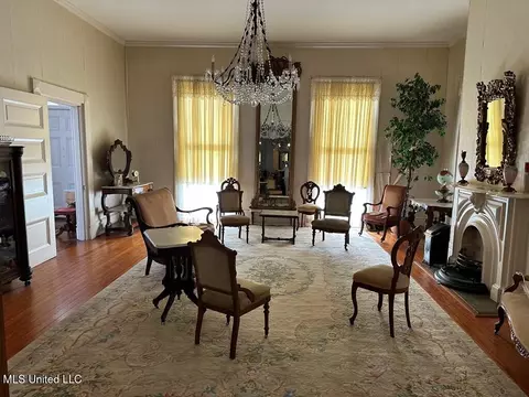 Other - 621 Washington St, Natchez, MS 39120 photo 2 of 8