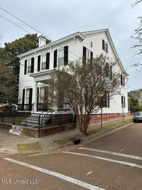 Other - 621 Washington St, Natchez, MS 39120 photo 1 of 8