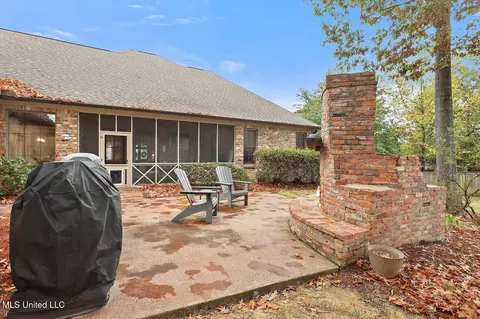 Exterior - 409 Audubon Ct, Madison, MS 39110 photo 7 of 14