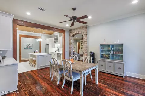Dining - 409 Audubon Ct, Madison, MS 39110 photo 3 of 3
