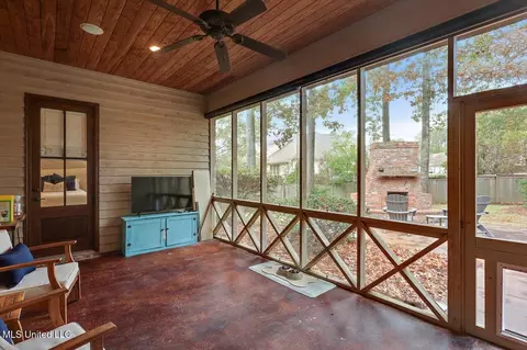 Exterior - 409 Audubon Ct, Madison, MS 39110 photo 4 of 14