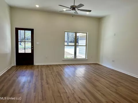 94 Todd Rd, Sumrall, MS 39482 photo 6