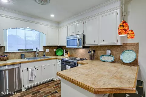 72 Lamplighter Rd, Pearl, MS 39208 photo 10