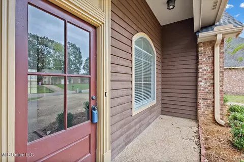 434 Pinebrook Cir, Brandon, MS 39047 photo 3