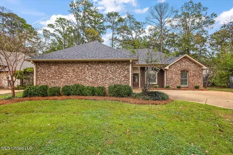 434 Pinebrook Cir, Brandon, MS 39047 photo 2