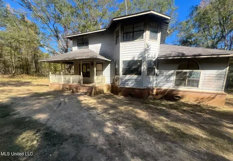 1050 Warner Jordan Dr, Clinton, MS 39056