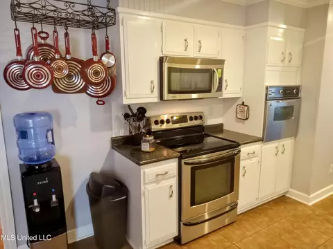 Kitchen - 701 W Gresham St, Indianola, MS 38751 photo 4 of 7