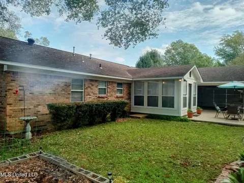 Exterior - 701 W Gresham St, Indianola, MS 38751 photo 12 of 14