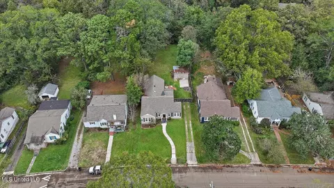 View/Area - 450 E Ridgeway St, Jackson, MS 39206 photo 5 of 13