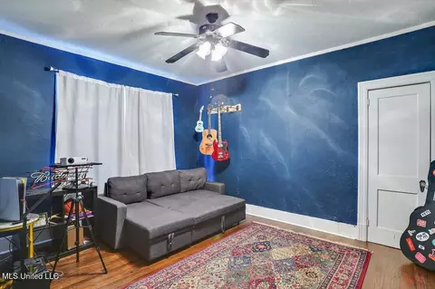 Bedroom - 450 E Ridgeway St, Jackson, MS 39206 photo 3 of 4
