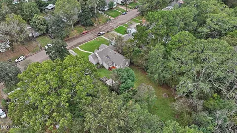 View/Area - 450 E Ridgeway St, Jackson, MS 39206 photo 11 of 13
