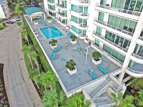 2060 Beach Blvd #607, Biloxi, MS 39531