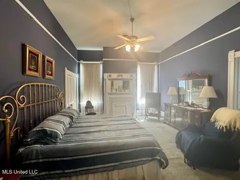 Bedroom - 206 Linton Ave, Natchez, MS 39120 photo 2 of 3