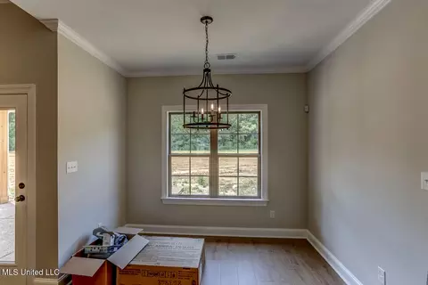 Dining - 4782 Taylor Trl, Hernando, MS 38632 photo 2 of 2