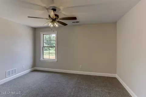 Bedroom - 4782 Taylor Trl, Hernando, MS 38632 photo 3 of 3