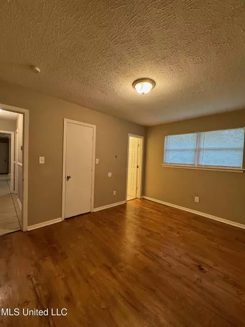 105 E Woodcrest Dr, Jackson, MS 39212 photo 19