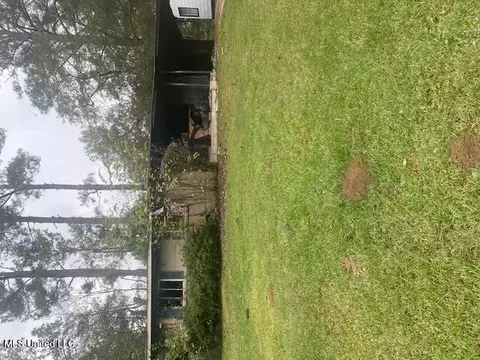 313 Lawrence Rd, Jackson, MS 39206