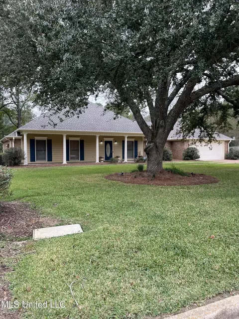 107 Elm St, Madison, MS 39110