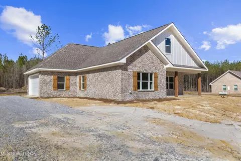 520 Martin Luther King Dr, Forest, MS 39074 photo 3