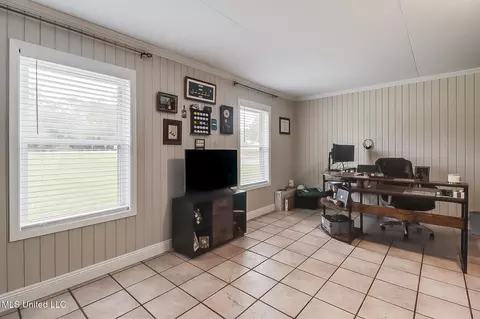726 W Central Ave, Wiggins, MS 39577 photo 14