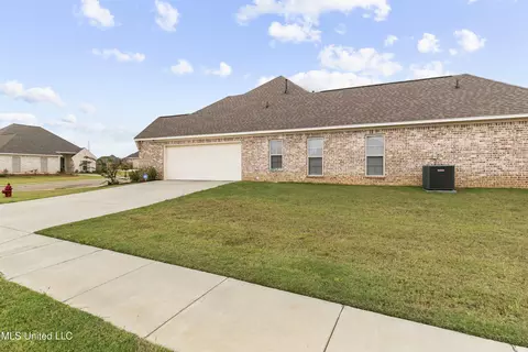 Exterior - 962 Glenwild Cir, Canton, MS 39046 photo 6 of 6